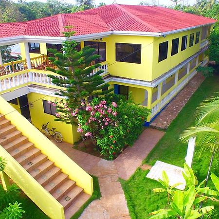 Sunshine Hotel 小玉米岛 外观 照片