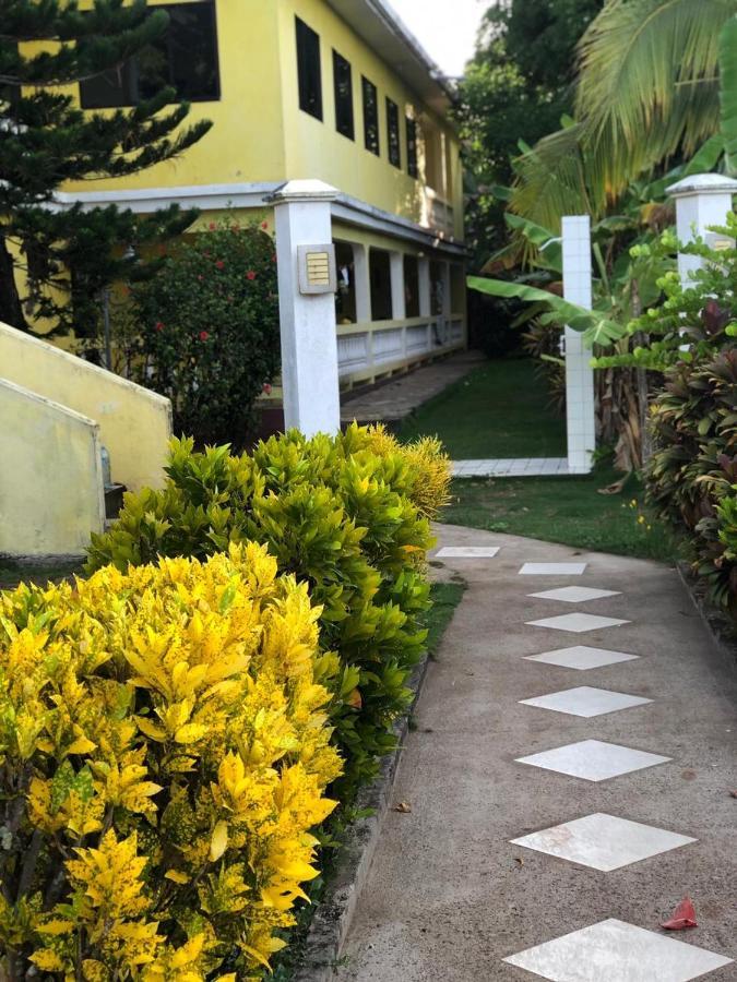 Sunshine Hotel 小玉米岛 外观 照片