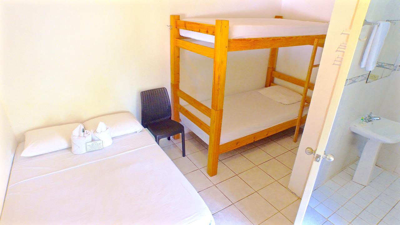Sunshine Hotel 小玉米岛 外观 照片